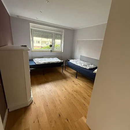 Lejlighed Monteurwohnung Bei Koeln, Duesseldorf Wlan, Parkplatz, Kueche, Tv *